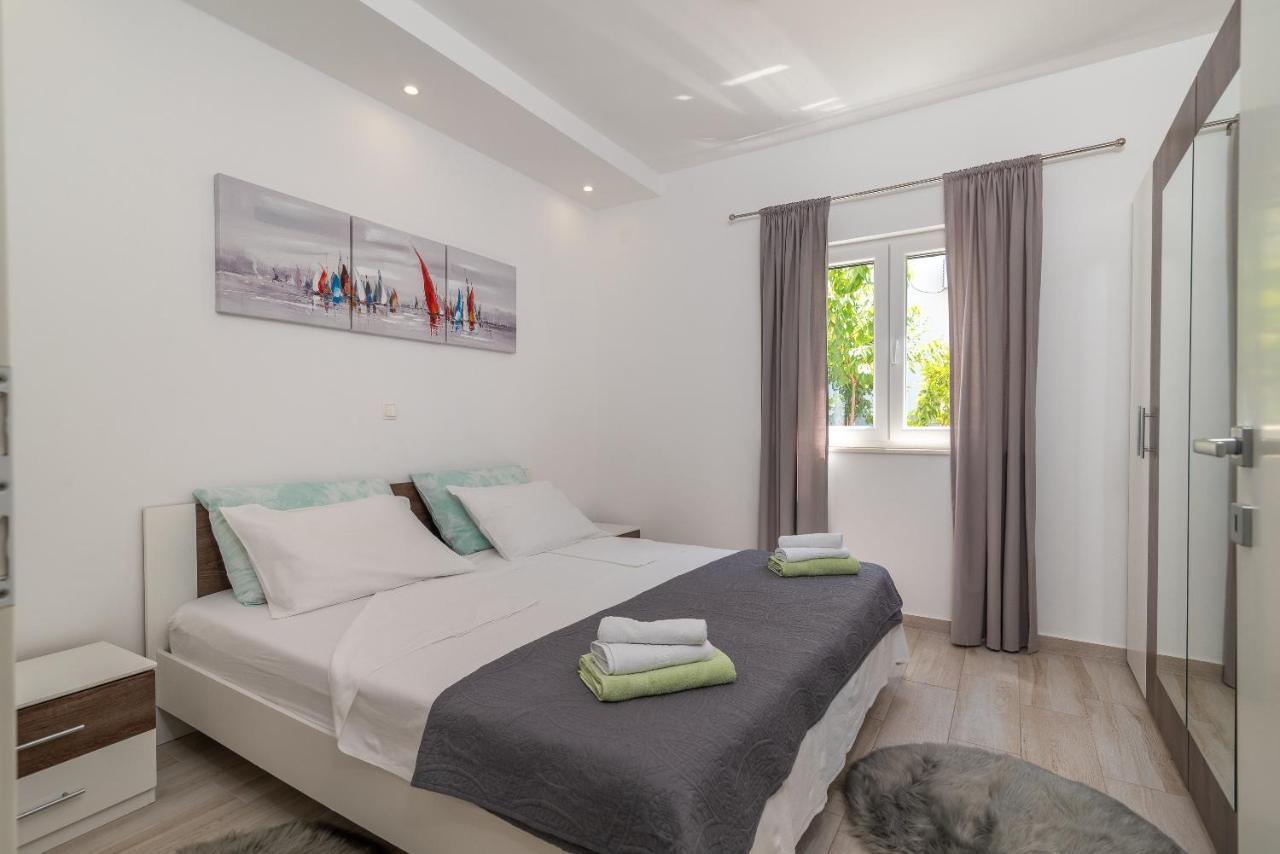 Apartment Ela Trogir Kültér fotó