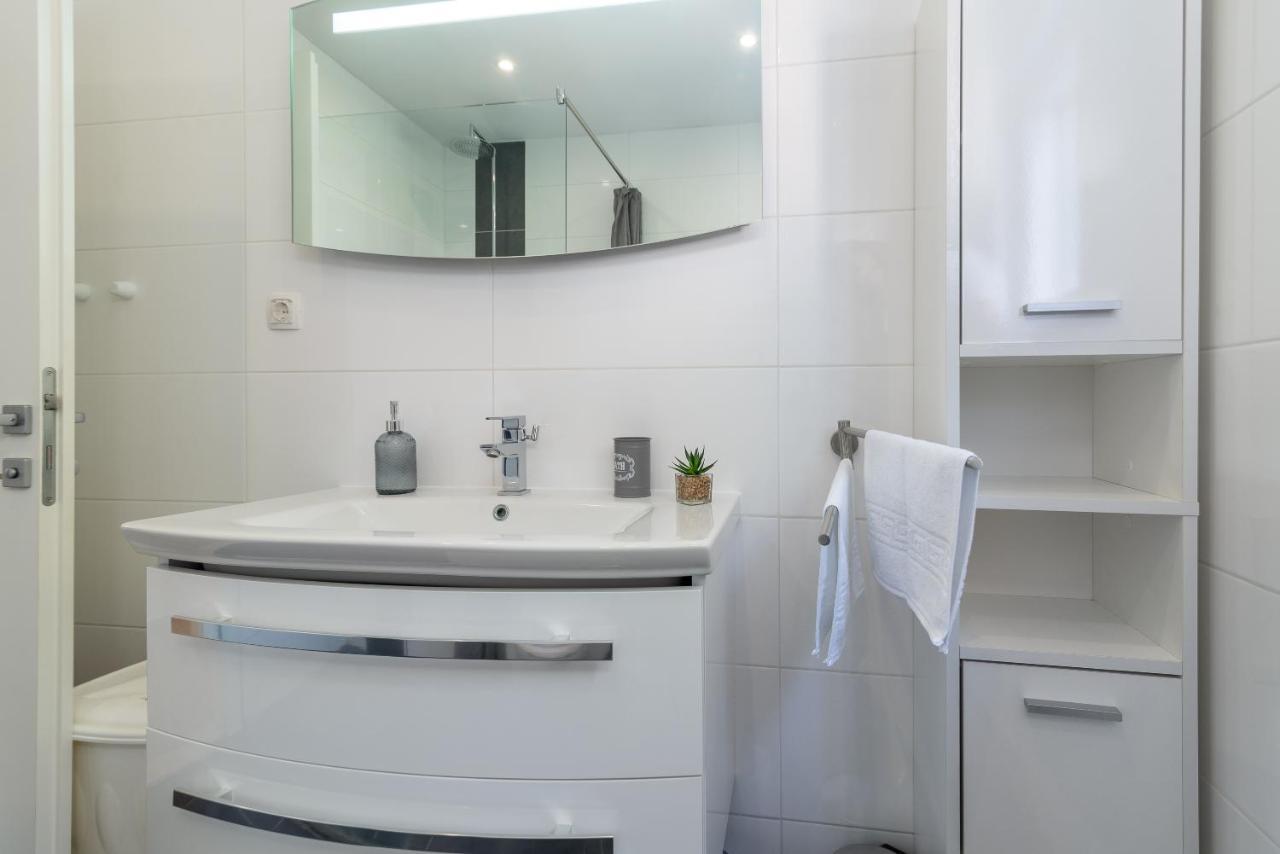 Apartment Ela Trogir Kültér fotó