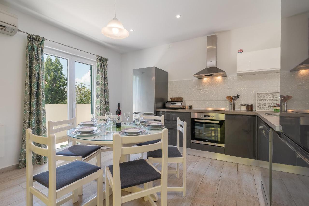 Apartment Ela Trogir Kültér fotó