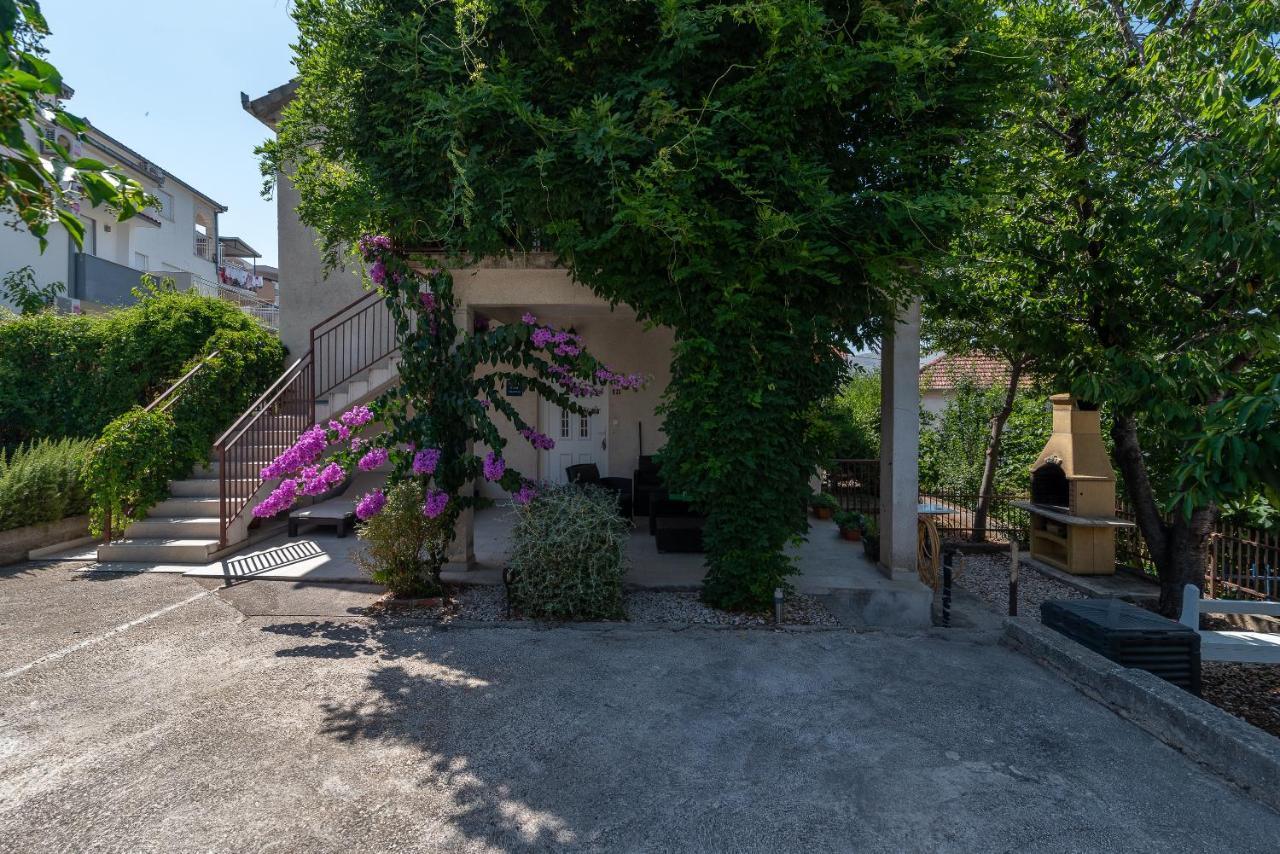 Apartment Ela Trogir Kültér fotó
